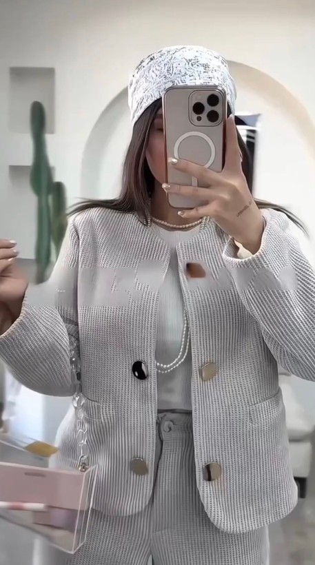 کت و شلوار مخملی زنانه